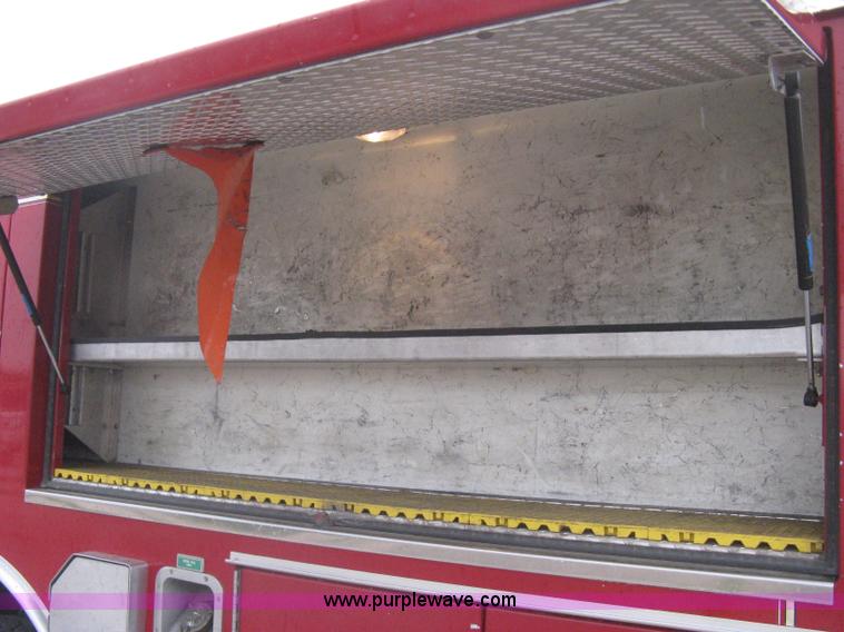 image for item H5462 2000 HME 1871 fire truck