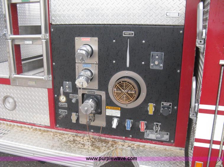 image for item H5462 2000 HME 1871 fire truck