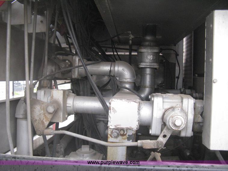 image for item H5462 2000 HME 1871 fire truck