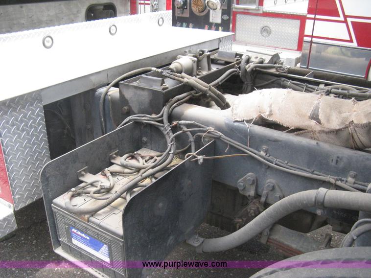 image for item H5462 2000 HME 1871 fire truck