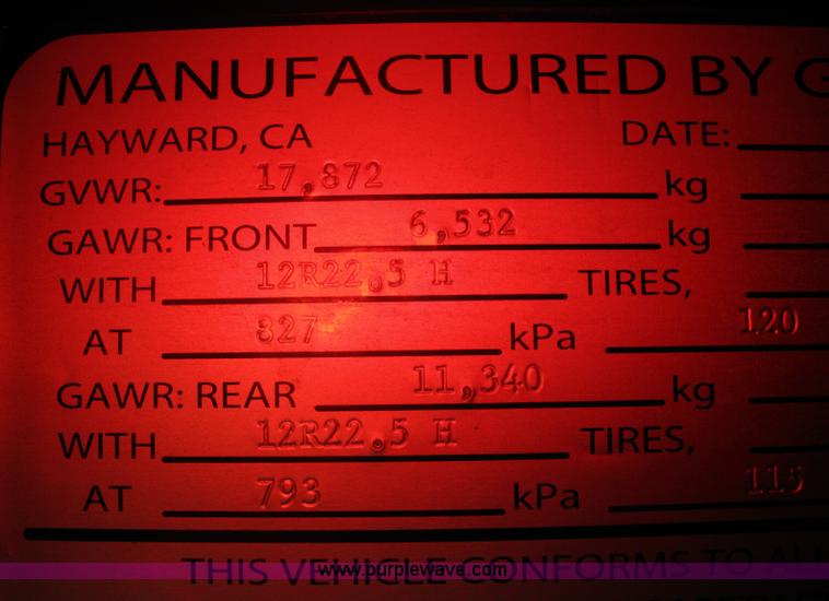 image for item H5464 2002 Gillig Low Floor 35' transit bus