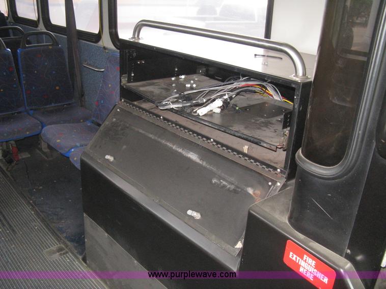 image for item H5464 2002 Gillig Low Floor 35' transit bus