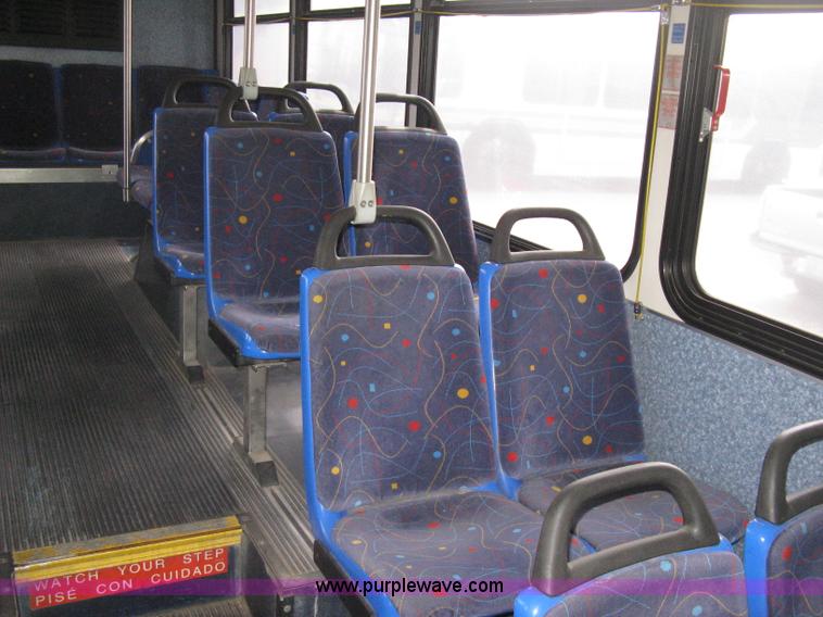 image for item H5464 2002 Gillig Low Floor 35' transit bus