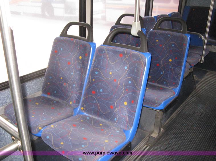 image for item H5464 2002 Gillig Low Floor 35' transit bus