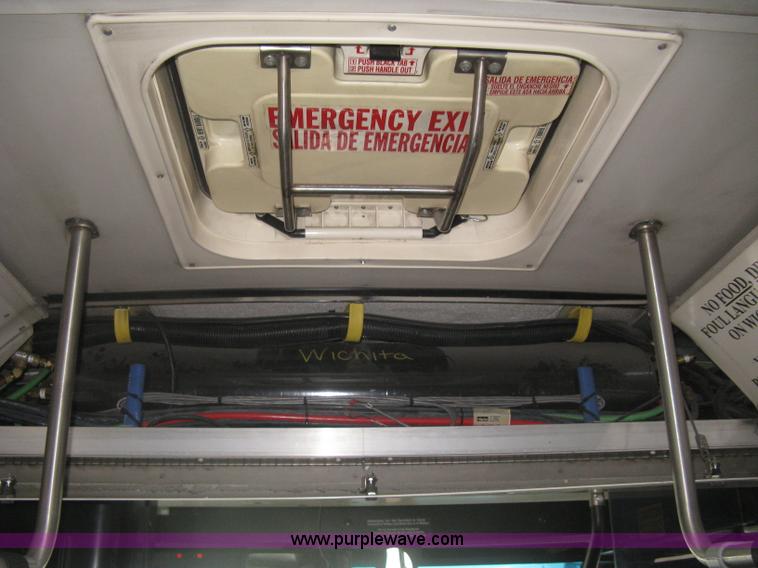 image for item H5464 2002 Gillig Low Floor 35' transit bus