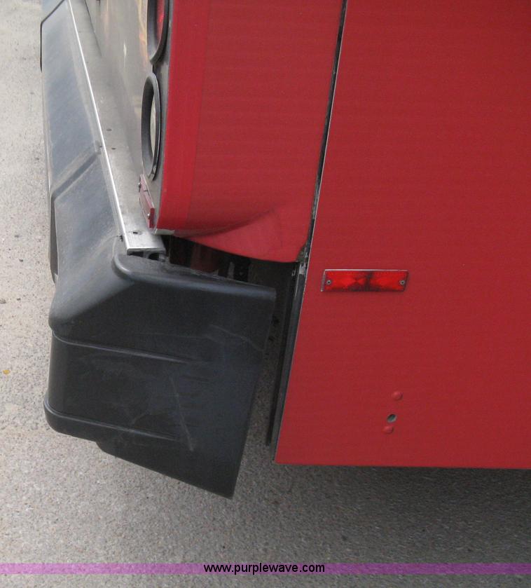 image for item H5464 2002 Gillig Low Floor 35' transit bus