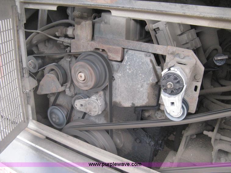 image for item H5464 2002 Gillig Low Floor 35' transit bus