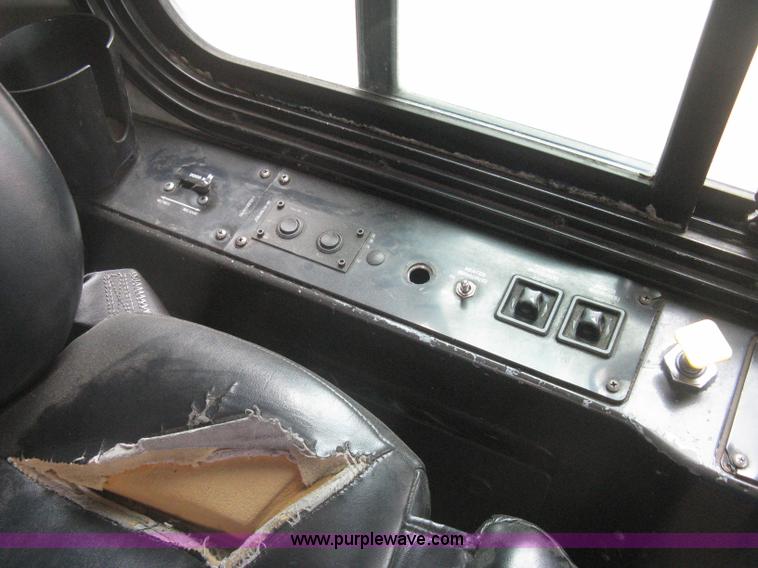 image for item H5465 2002 Gillig Low Floor G22B102N4 transit bus