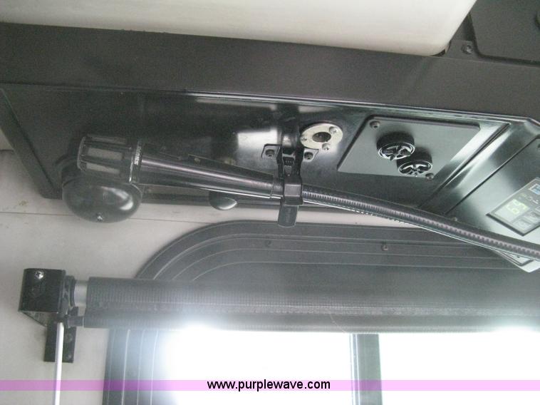 image for item H5465 2002 Gillig Low Floor G22B102N4 transit bus