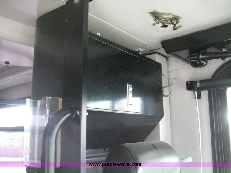 image for item H5465 2002 Gillig Low Floor G22B102N4 transit bus