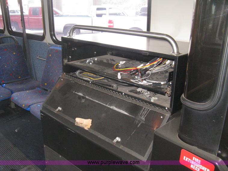image for item H5465 2002 Gillig Low Floor G22B102N4 transit bus