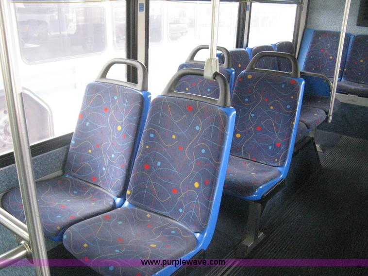 image for item H5465 2002 Gillig Low Floor G22B102N4 transit bus