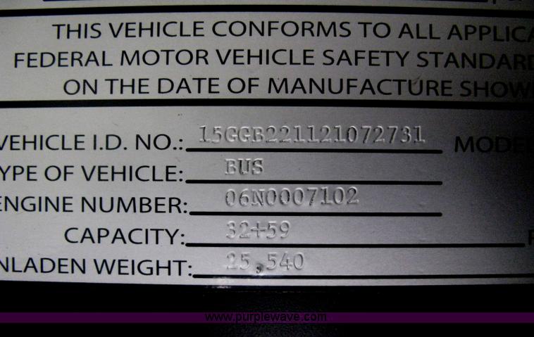 image for item H5465 2002 Gillig Low Floor G22B102N4 transit bus