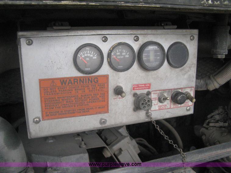 image for item H5465 2002 Gillig Low Floor G22B102N4 transit bus