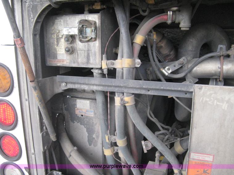 image for item H5465 2002 Gillig Low Floor G22B102N4 transit bus