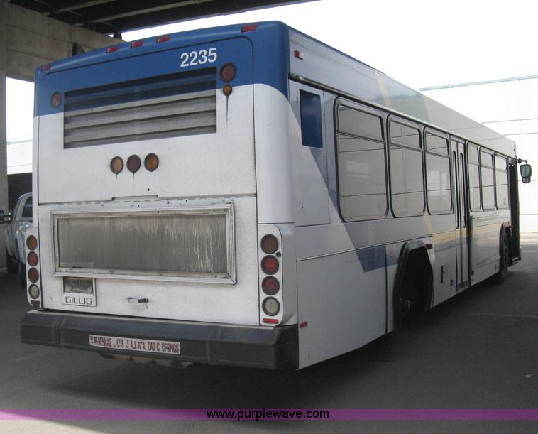 image for item H5466 2002 Gillig Low Floor G22B102N4 transit bus