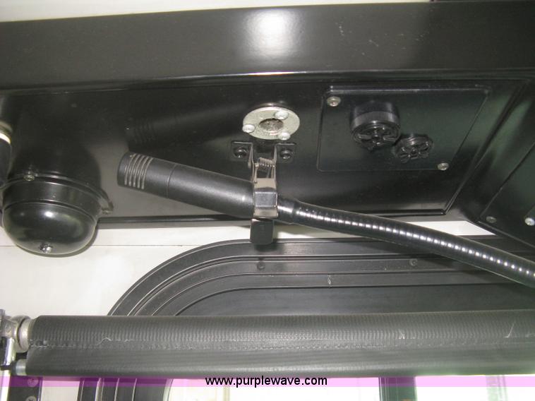 image for item H5466 2002 Gillig Low Floor G22B102N4 transit bus