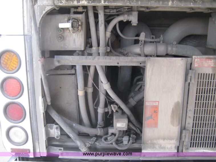 image for item H5466 2002 Gillig Low Floor G22B102N4 transit bus