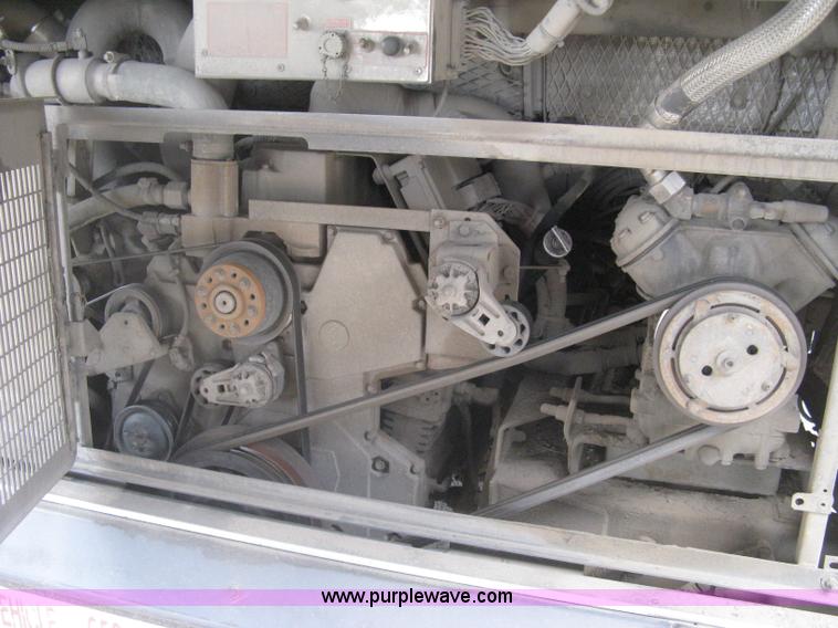 image for item H5466 2002 Gillig Low Floor G22B102N4 transit bus