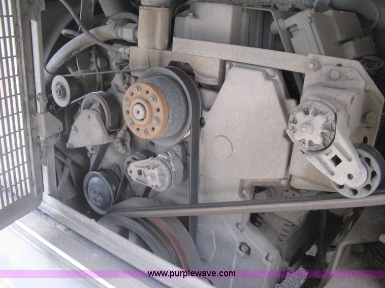 image for item H5466 2002 Gillig Low Floor G22B102N4 transit bus