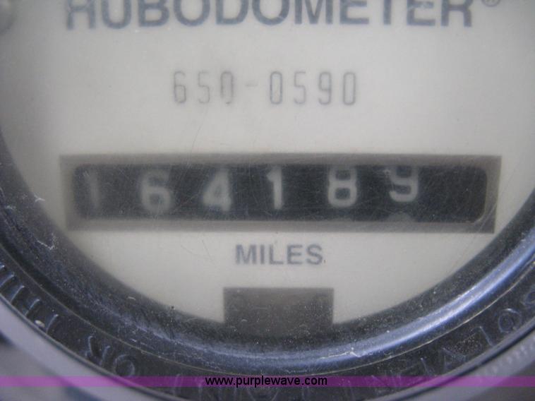 image for item H5466 2002 Gillig Low Floor G22B102N4 transit bus