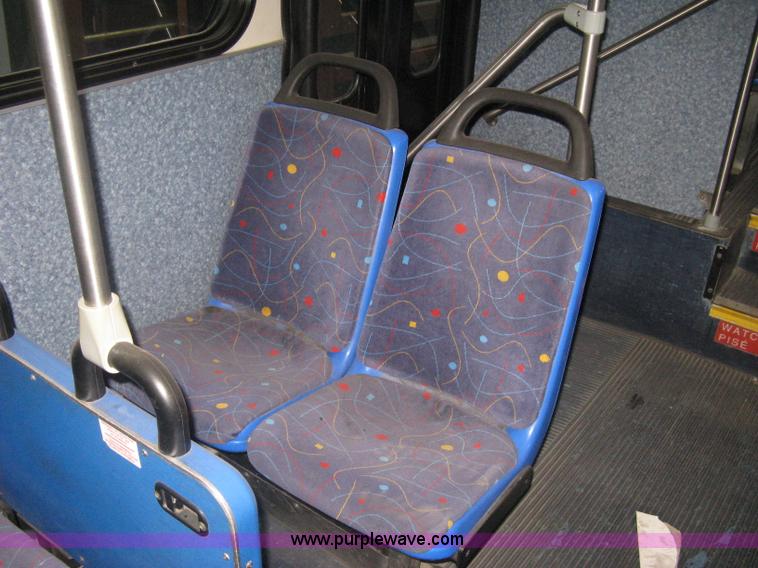 image for item H5468 2002 Gillig Low Floor 35' transit bus