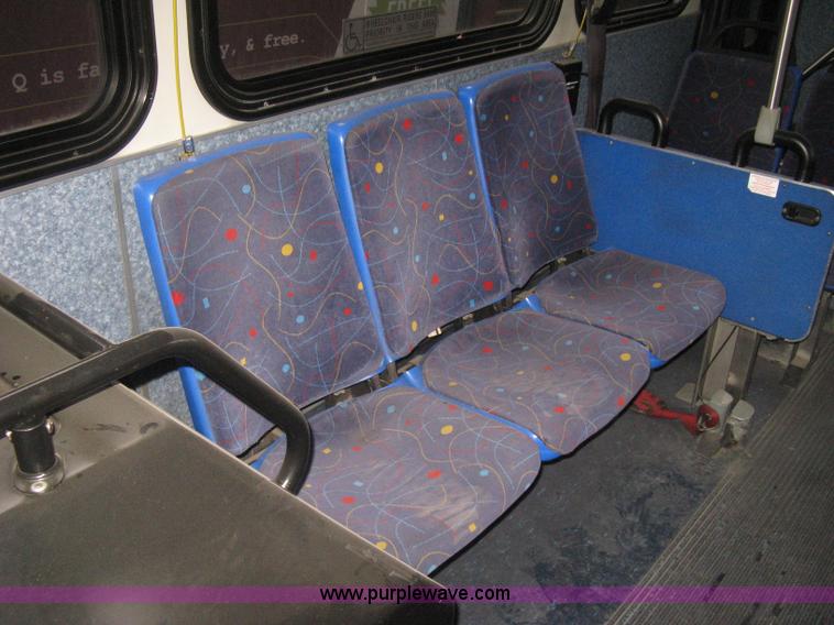 image for item H5468 2002 Gillig Low Floor 35' transit bus