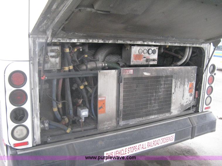 image for item H5468 2002 Gillig Low Floor 35' transit bus