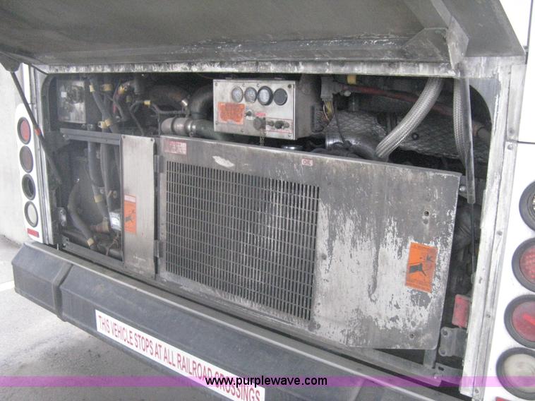 image for item H5468 2002 Gillig Low Floor 35' transit bus