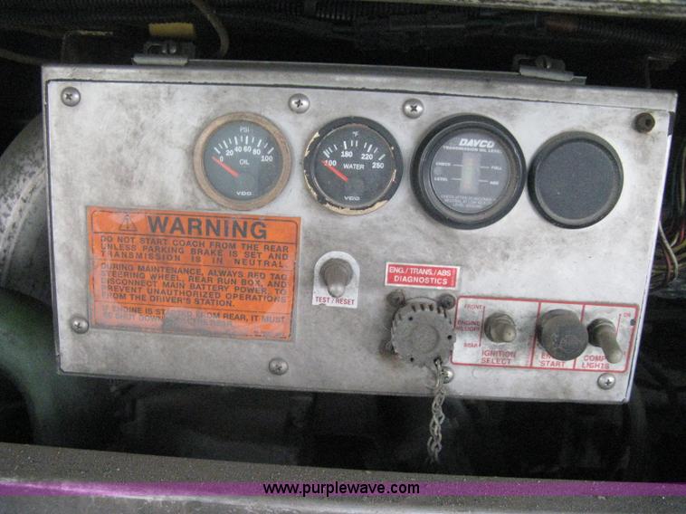 image for item H5468 2002 Gillig Low Floor 35' transit bus