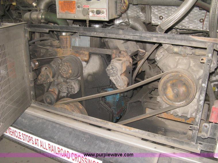 image for item H5468 2002 Gillig Low Floor 35' transit bus