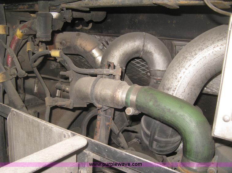 image for item H5468 2002 Gillig Low Floor 35' transit bus