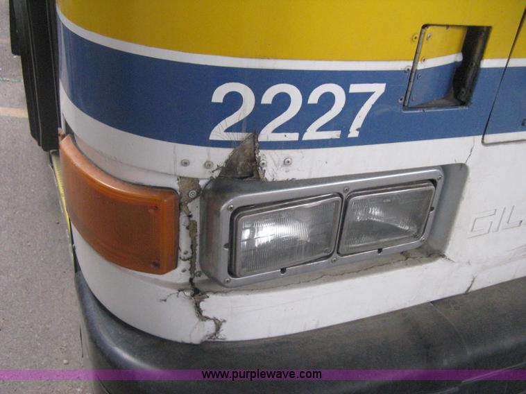 image for item H5468 2002 Gillig Low Floor 35' transit bus