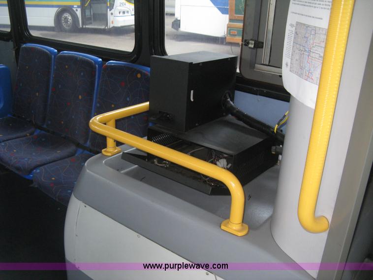 image for item H5469 2001 Chance Coach Opus LFB-29 29' transit bus