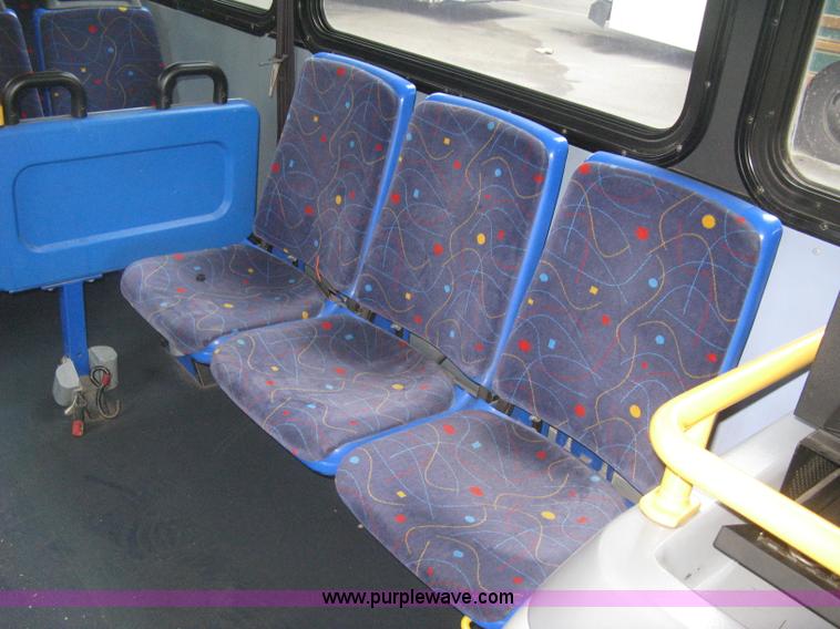 image for item H5469 2001 Chance Coach Opus LFB-29 29' transit bus