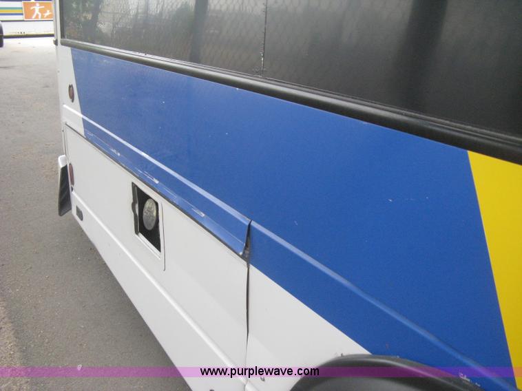 image for item H5469 2001 Chance Coach Opus LFB-29 29' transit bus