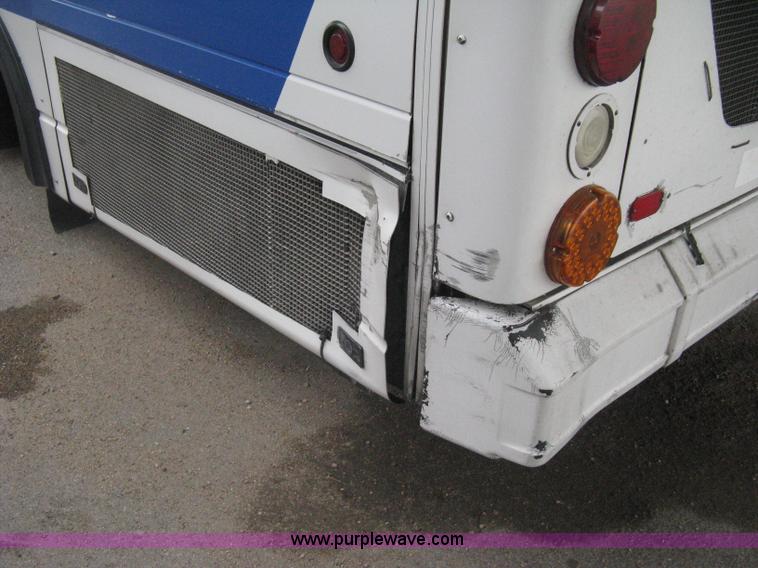 image for item H5469 2001 Chance Coach Opus LFB-29 29' transit bus