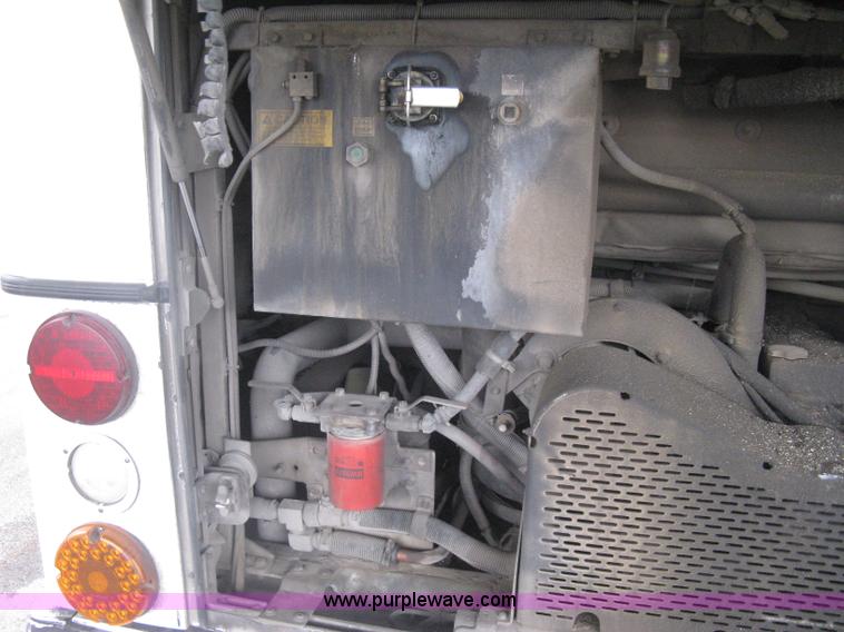 image for item H5469 2001 Chance Coach Opus LFB-29 29' transit bus