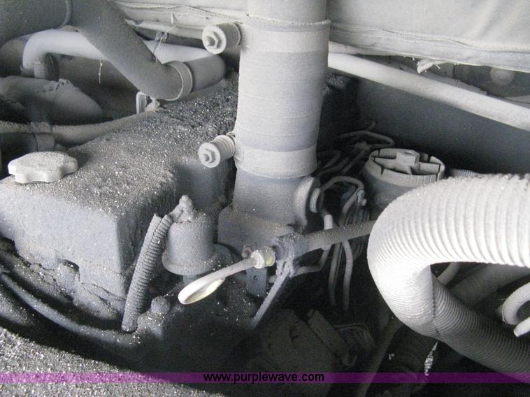 image for item H5469 2001 Chance Coach Opus LFB-29 29' transit bus