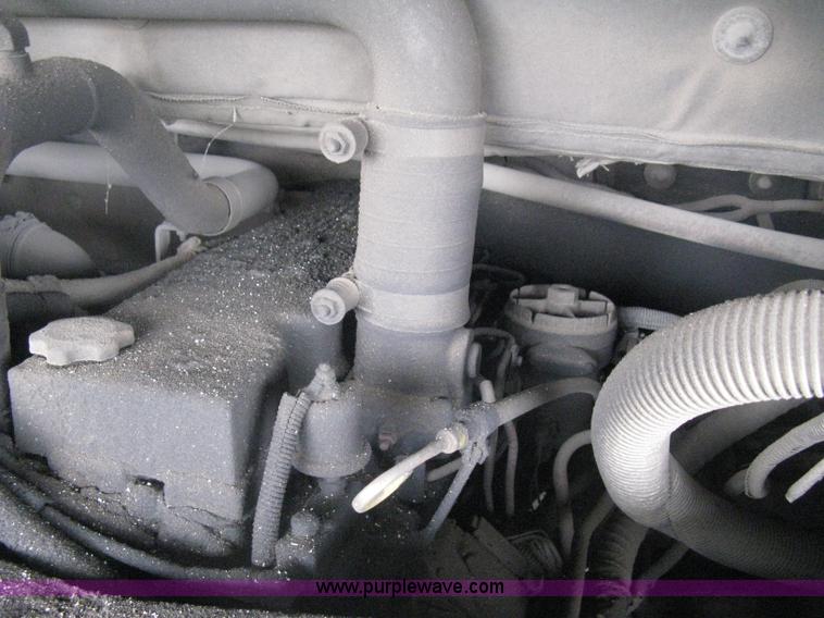 image for item H5469 2001 Chance Coach Opus LFB-29 29' transit bus