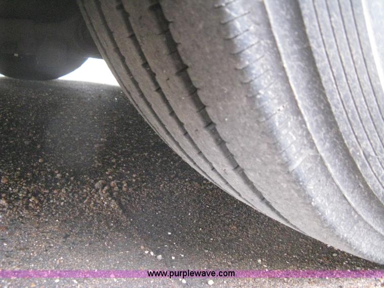 image for item H5469 2001 Chance Coach Opus LFB-29 29' transit bus