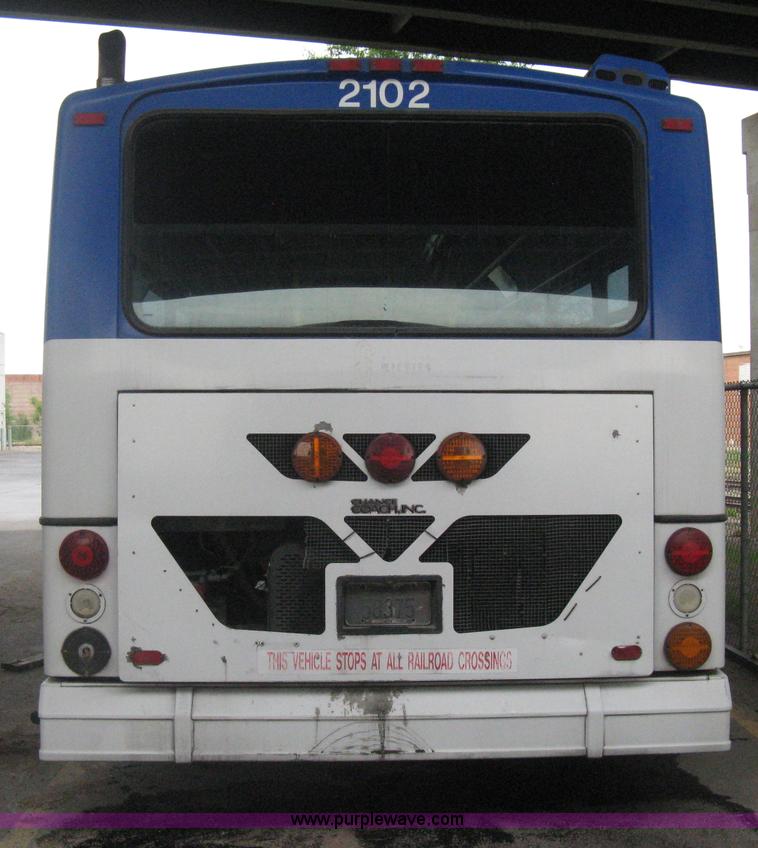 image for item H5471 2001 Chance Coach Opus 29' transit bus