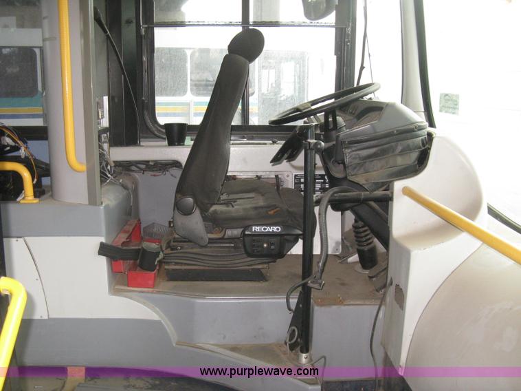 image for item H5471 2001 Chance Coach Opus 29' transit bus