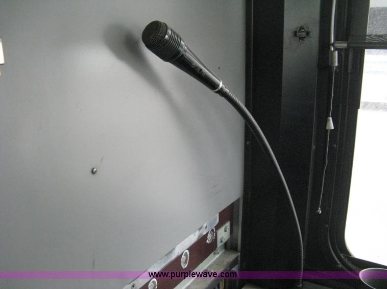 image for item H5471 2001 Chance Coach Opus 29' transit bus