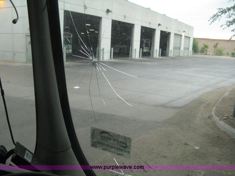 image for item H5471 2001 Chance Coach Opus 29' transit bus