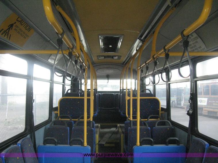 image for item H5471 2001 Chance Coach Opus 29' transit bus