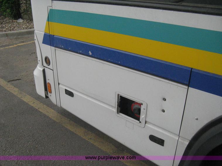image for item H5471 2001 Chance Coach Opus 29' transit bus