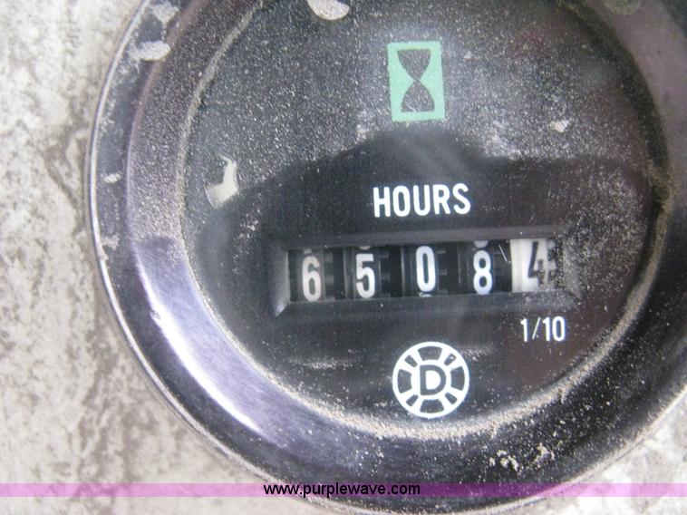 image for item H5471 2001 Chance Coach Opus 29' transit bus