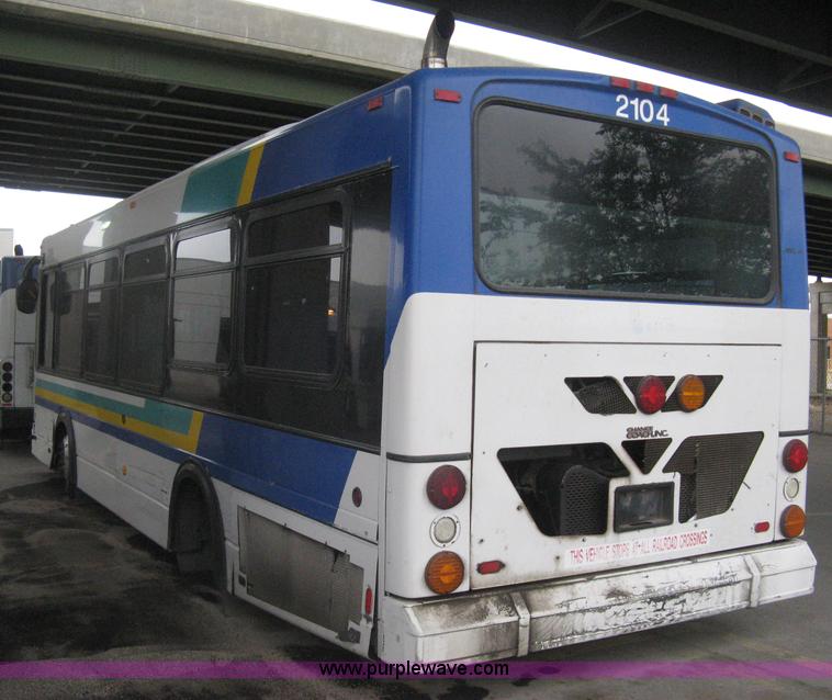 image for item H5472 2001 Chance Coach Opus 29' transit bus