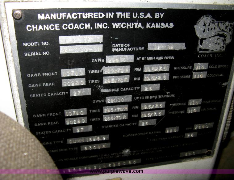 image for item H5472 2001 Chance Coach Opus 29' transit bus